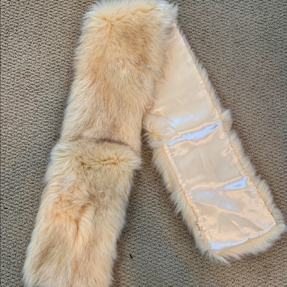 Faux Fur scarf